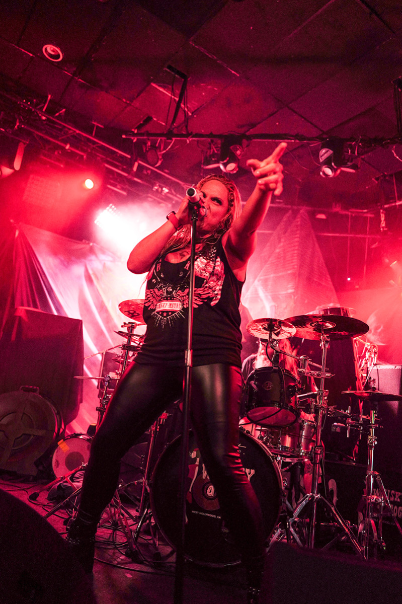 THROCKMORE_WHISKYAGOGO2